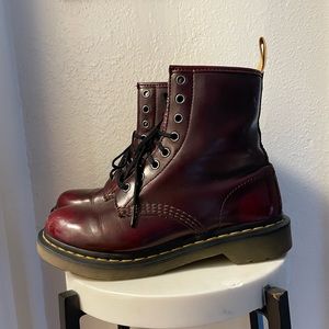 Burgundy Dr Marten boots - size 7 (female)